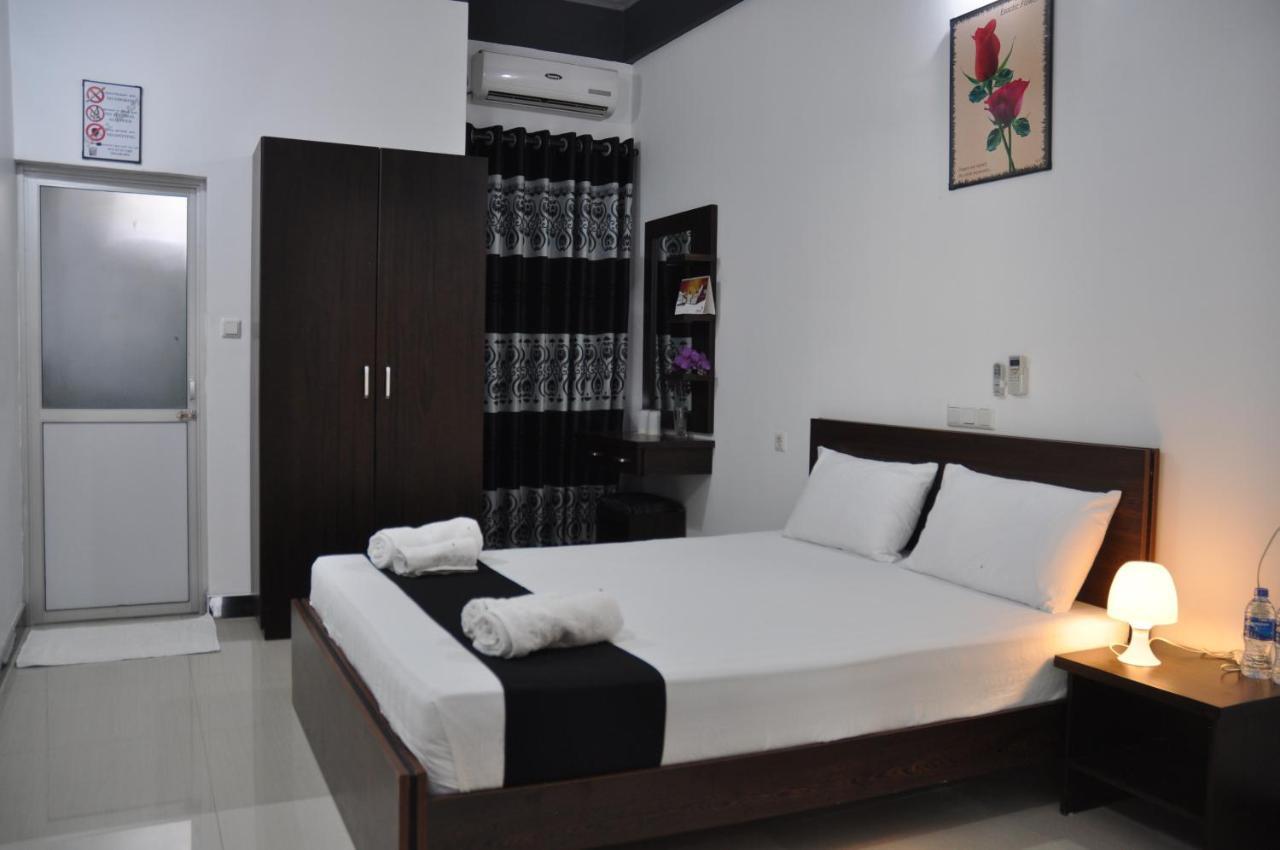 Hotel Agape Mannar Exterior foto