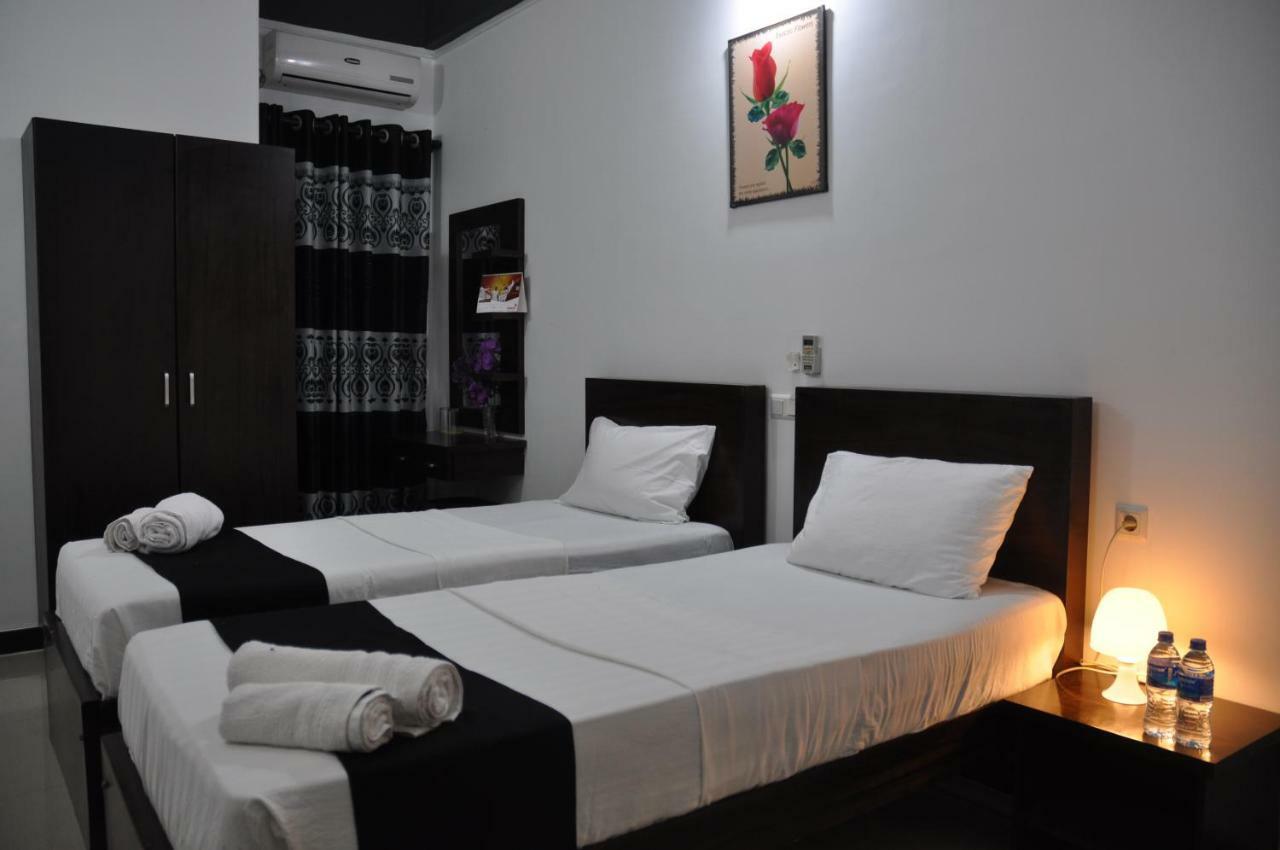 Hotel Agape Mannar Exterior foto